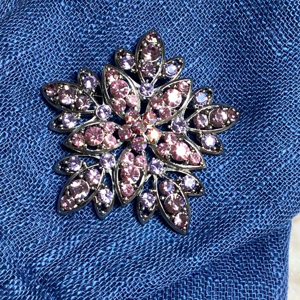 😍Pink Star Vintage Brooch😍